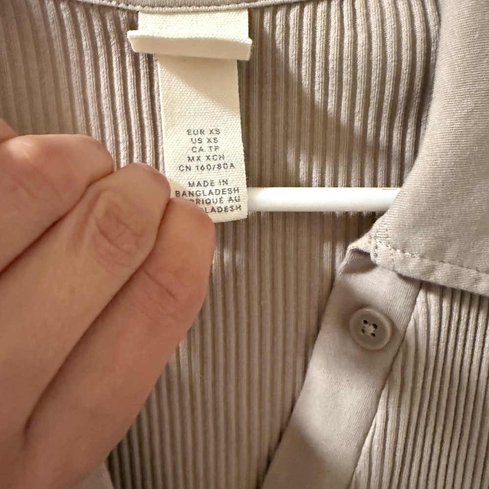 H&M Beige Ribbed Button-Down Dress - Picture 3 of 3